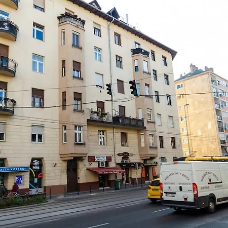 Dreamscape On Margit Boulevard By Nw Apartment Budapest